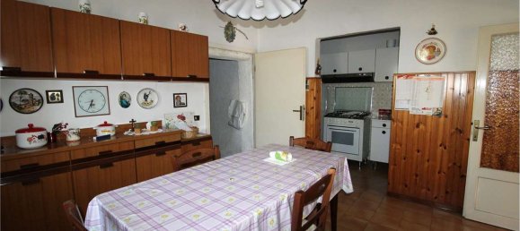 6 rooms Apartment in Illasi, Italy No. 128429 6