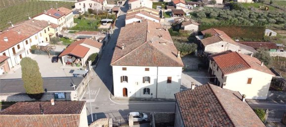 6 rooms Apartment in Illasi, Italy No. 128429 28