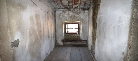 6 rooms Apartment in Illasi, Italy No. 128429 23