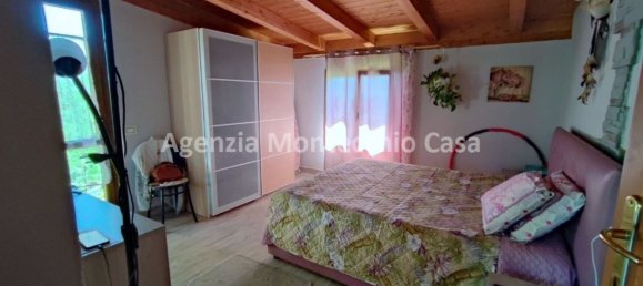 10 rooms House in Pesaro and Urbino, Italy No. 111482 18