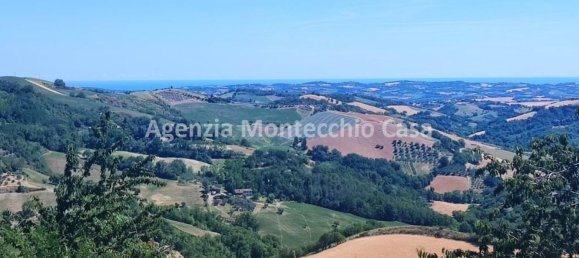 10 rooms House in Pesaro and Urbino, Italy No. 111482 4