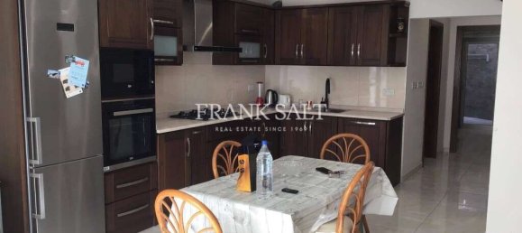 2 bedrooms Apartment in Siggiewi, Malta No. 8229 2