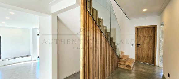 7 bedrooms Villa in Quarteira, Portugal No. 31936 7