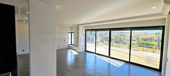 7 bedrooms Villa in Quarteira, Portugal No. 31936 3