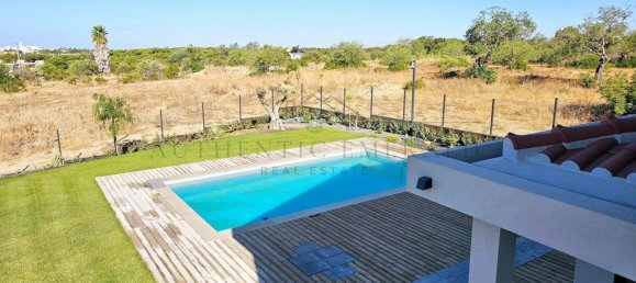7 bedrooms Villa in Quarteira, Portugal No. 31936 8