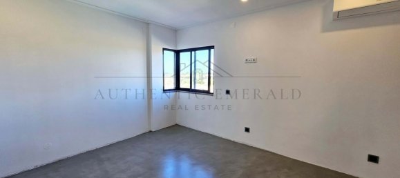 7 bedrooms Villa in Quarteira, Portugal No. 31936 11