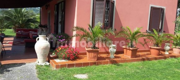 3 Schlafzimmer Villa in Santo Stefano di Magra, Italy, Nr. 218909 6