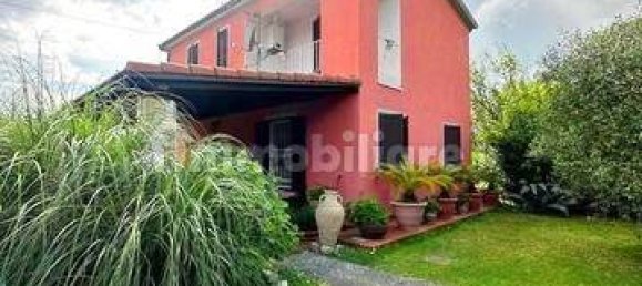 3 Schlafzimmer Villa in Santo Stefano di Magra, Italy, Nr. 218909 8