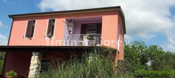 3 Schlafzimmer Villa in Santo Stefano di Magra, Italy, Nr. 218909 2