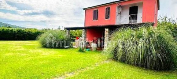 3 Schlafzimmer Villa in Santo Stefano di Magra, Italy, Nr. 218909 9