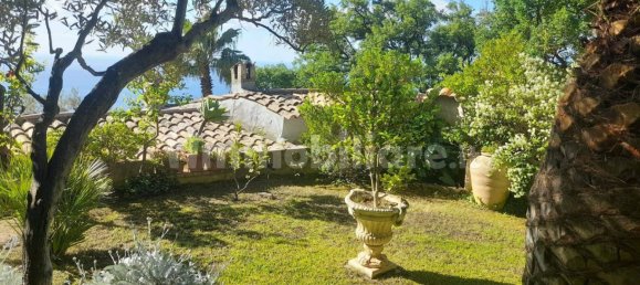 1 غرف نوم فيلا في Stalettì, Italy رقم 113106 44