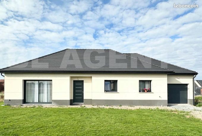 4 bedrooms Villa in Dieppe, France No. 311912