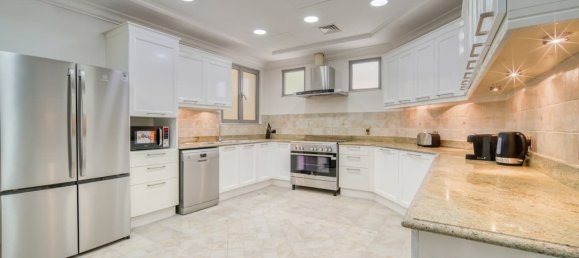 Villa de 5 dormitorios en Palm Jumeirah, UAE No. 119877 3