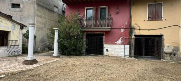 Дом с 4 комнатами в Каино, Италия № 335563 3