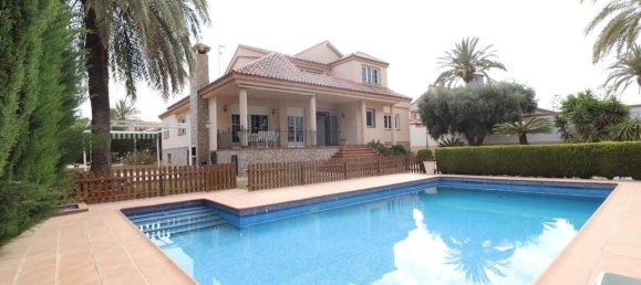 4 غرف نوم منزل في Alicante, Spain رقم 183637 35