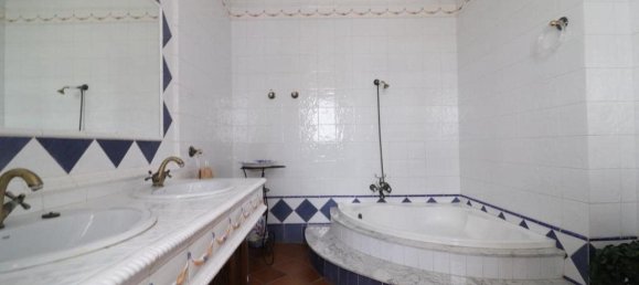 4 غرف نوم منزل في Alicante, Spain رقم 183637 18