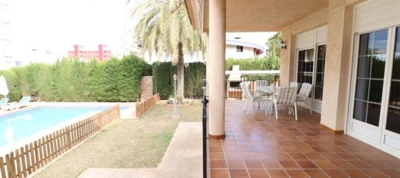 4 غرف نوم منزل في Alicante, Spain رقم 183637 36