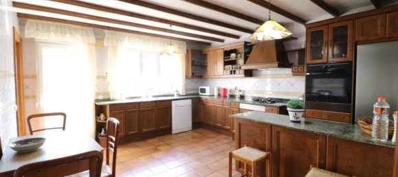 4 غرف نوم منزل في Alicante, Spain رقم 183637 8