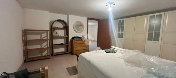 4غرفة شقة في Trevignano Romano, Italy رقم 29591 48