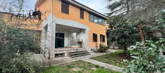 4غرفة شقة في Trevignano Romano, Italy رقم 29591 53