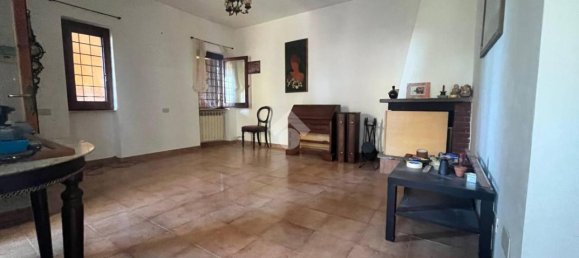 4غرفة شقة في Trevignano Romano, Italy رقم 29591 4