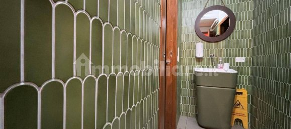 4غرفة عقار تجاري في Palermo, Italy رقم 106248 3