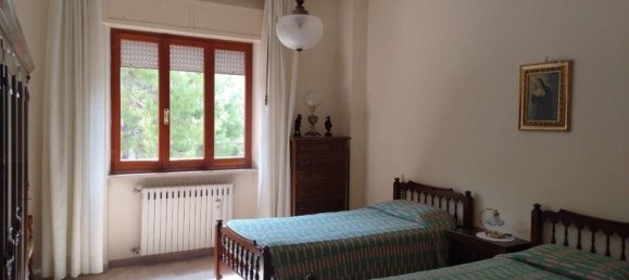 5 rooms Apartment in Grottammare, Italy No. 298052 7