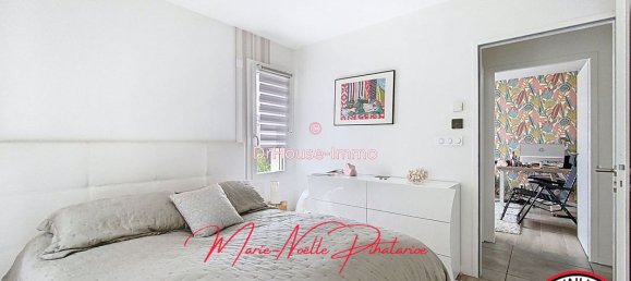 3 bedrooms House in Saint-Medard-en-Jalles, France No. 340739 9