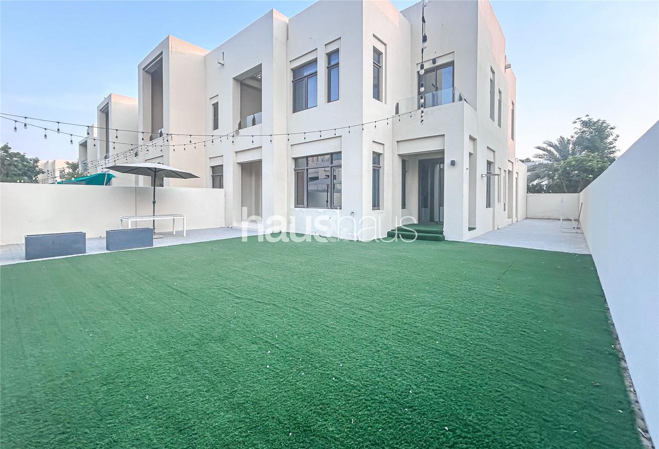 3 Schlafzimmer Villa in Reem, UAE, Nr. 99818