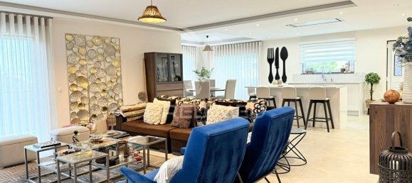 3 bedrooms Villa in Portimao, Portugal No. 102296 8