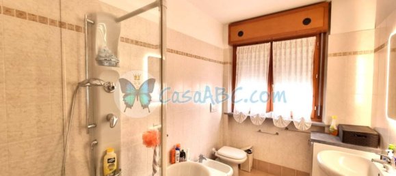 2 Schlafzimmer Wohnung in Calcinate, Italy, Nr. 88438 21