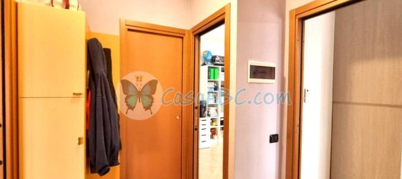 2 Schlafzimmer Wohnung in Calcinate, Italy, Nr. 88438 17