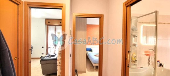 2 Schlafzimmer Wohnung in Calcinate, Italy, Nr. 88438 18