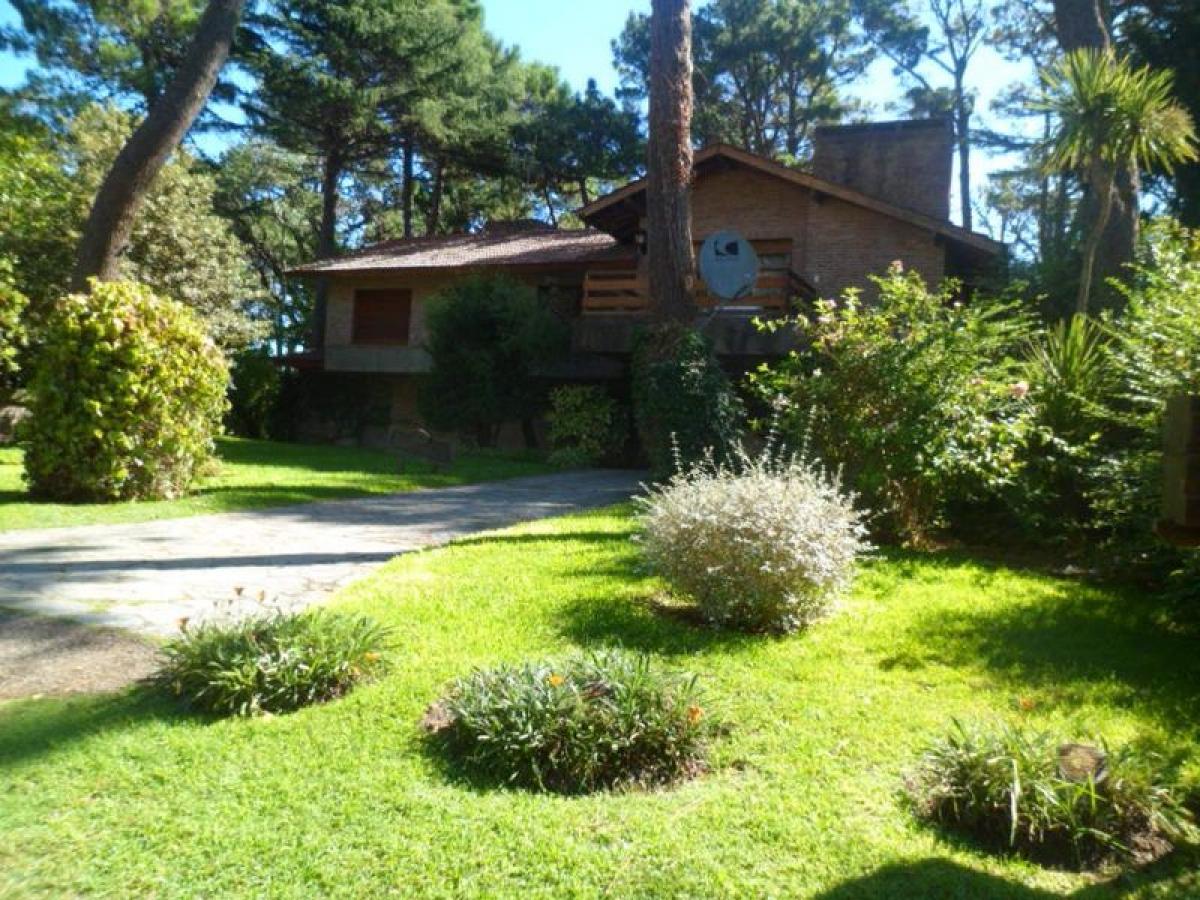 4 Schlafzimmer Haus in Mar del Plata, Argentina, Nr. 90085