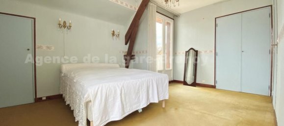 5 bedrooms House in Brunoy, France No. 296542 2