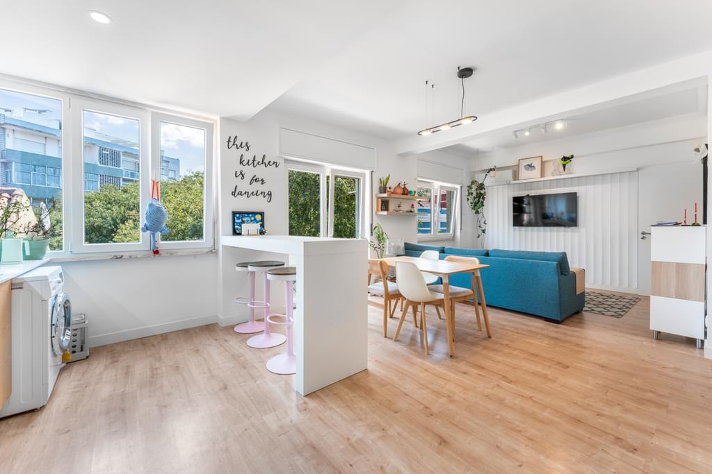 2 bedrooms Apartment in Lisbon, Portugal No. 315397