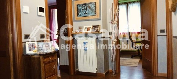 4 rooms Apartment in Legnano, Italy No. 98785 20