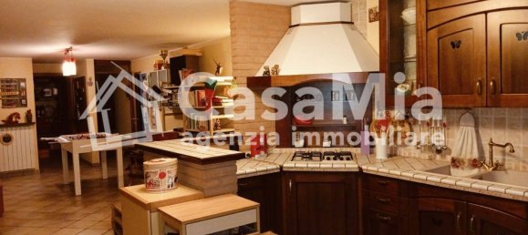 4 rooms Apartment in Legnano, Italy No. 98785 15