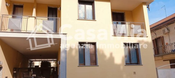 4 rooms Apartment in Legnano, Italy No. 98785 27