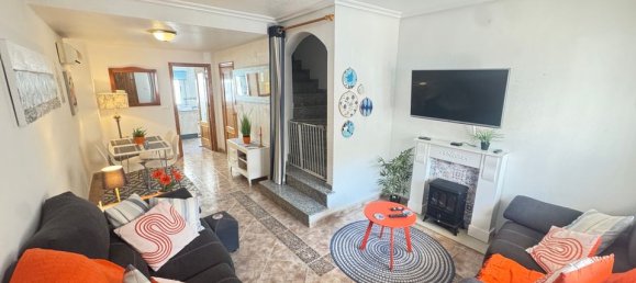 Adosado de 3 dormitorios en La Zenia, Spain No. 186466 4