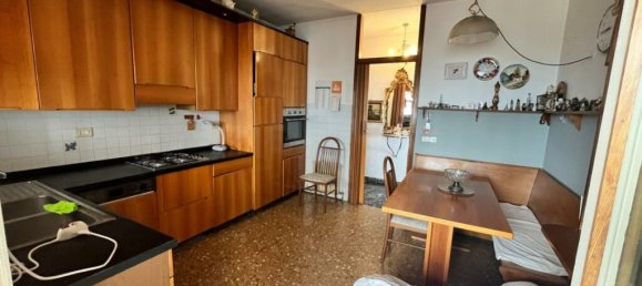 2 chambres Appartement à Udine, Italy No. 258904 8