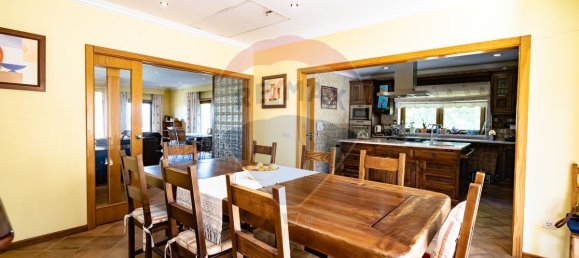 4 bedrooms House in Cernache, Portugal No. 25918 2