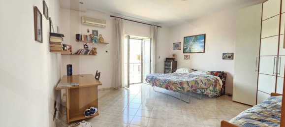 3-Zimmer Wohnung in Pozzuoli, Italy, Nr. 26284 23