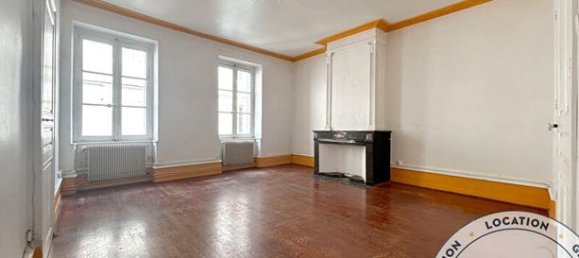 3 chambres Appartement à Bourg-en-Bresse, France No. 309266 2