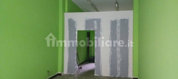 2-salle Propriété commerciale à Rho, Italy No. 87445 24