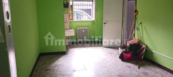 2-salle Propriété commerciale à Rho, Italy No. 87445 13