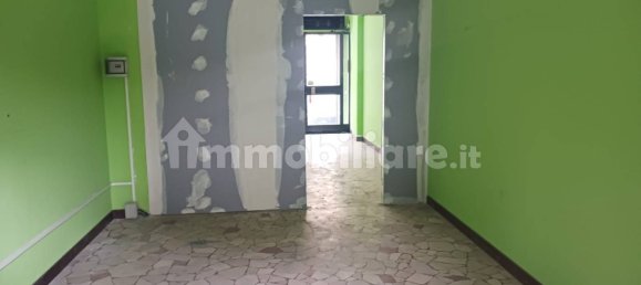 2-salle Propriété commerciale à Rho, Italy No. 87445 10