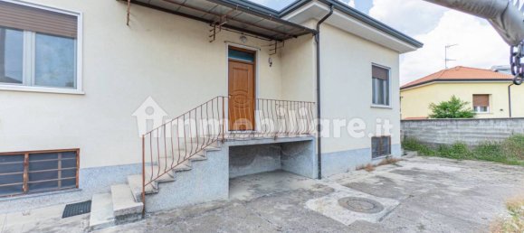 2 bedrooms Villa in Villa Cortese, Italy No. 355754 32