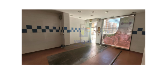 36m² Commercial property in Loures, Portugal No. 279079 3