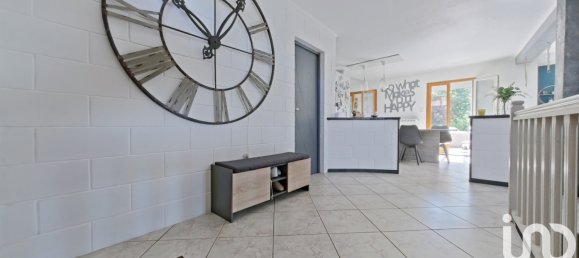 4 bedrooms House in Jura, France No. 323231 28